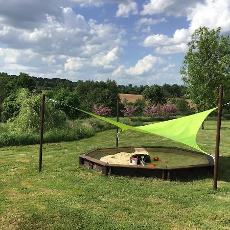Maison La Peruse At Les Vergnes Gites Exideuil-sur-Vienne ภายนอก รูปภาพ